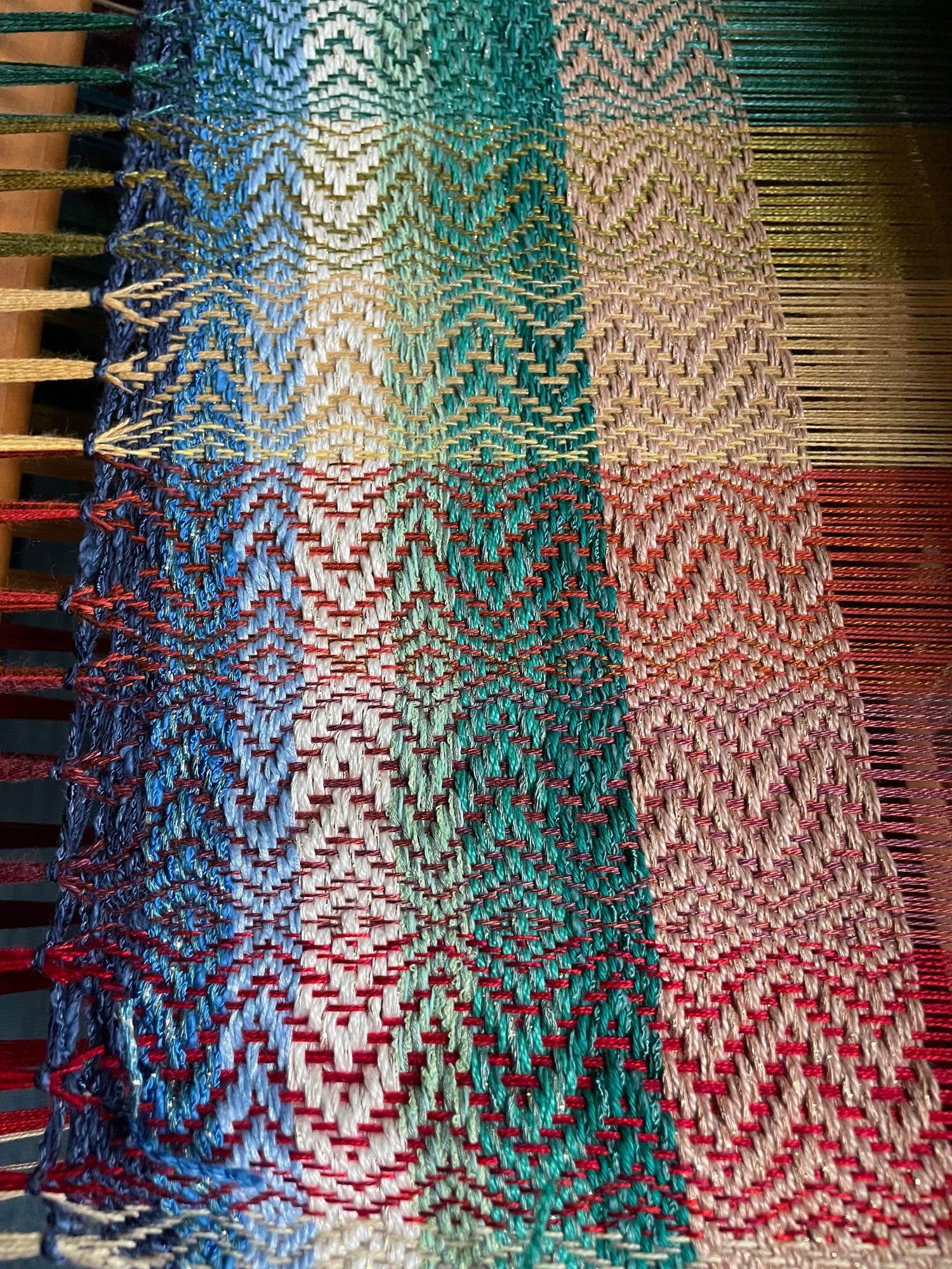Dark Autumn Warp