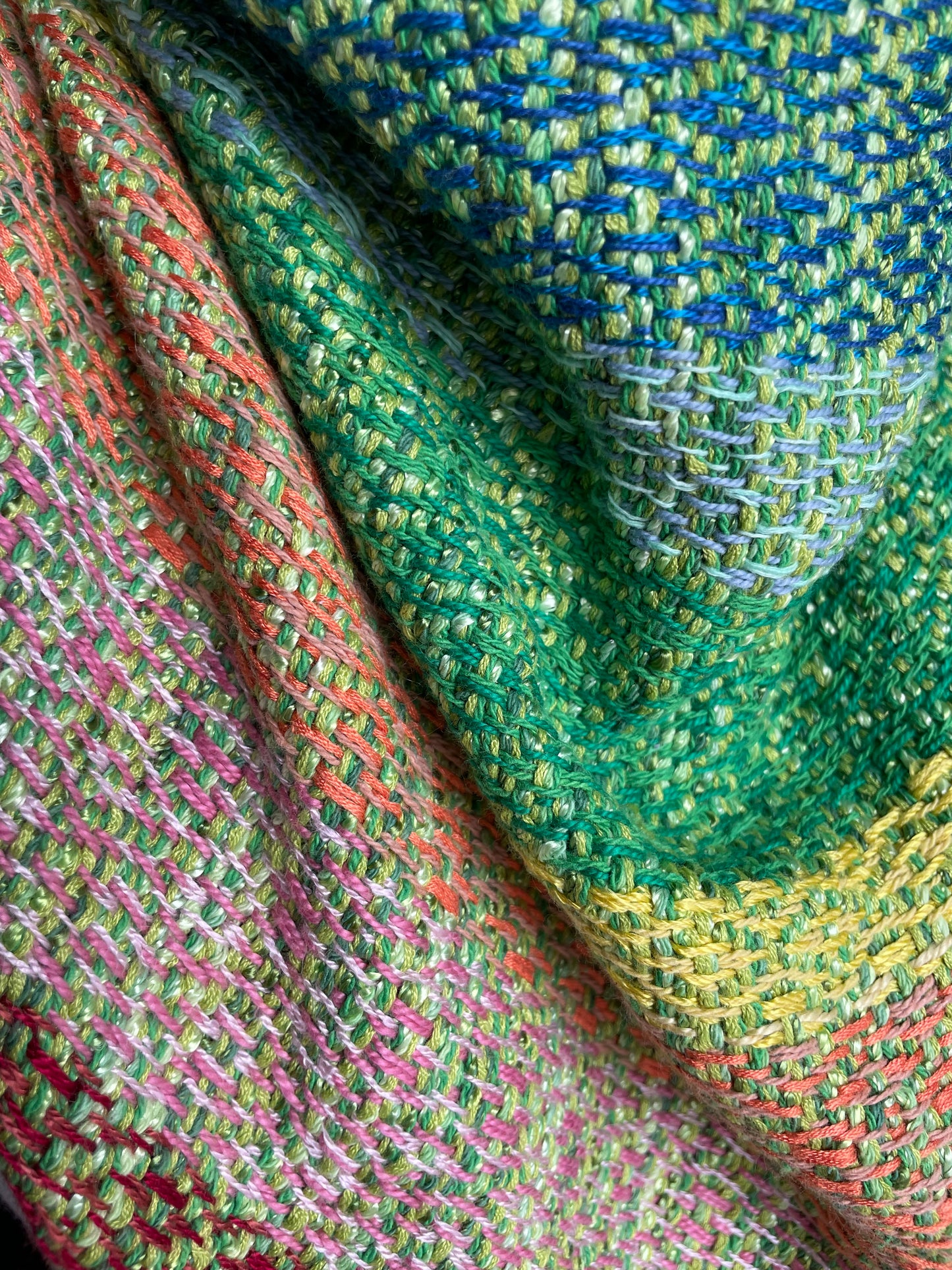 Springy December Warp